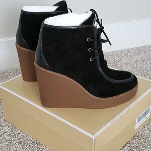 NWT Michael Kors Rye Suede Leather Wedge Ankle Boot Bootie Black 9